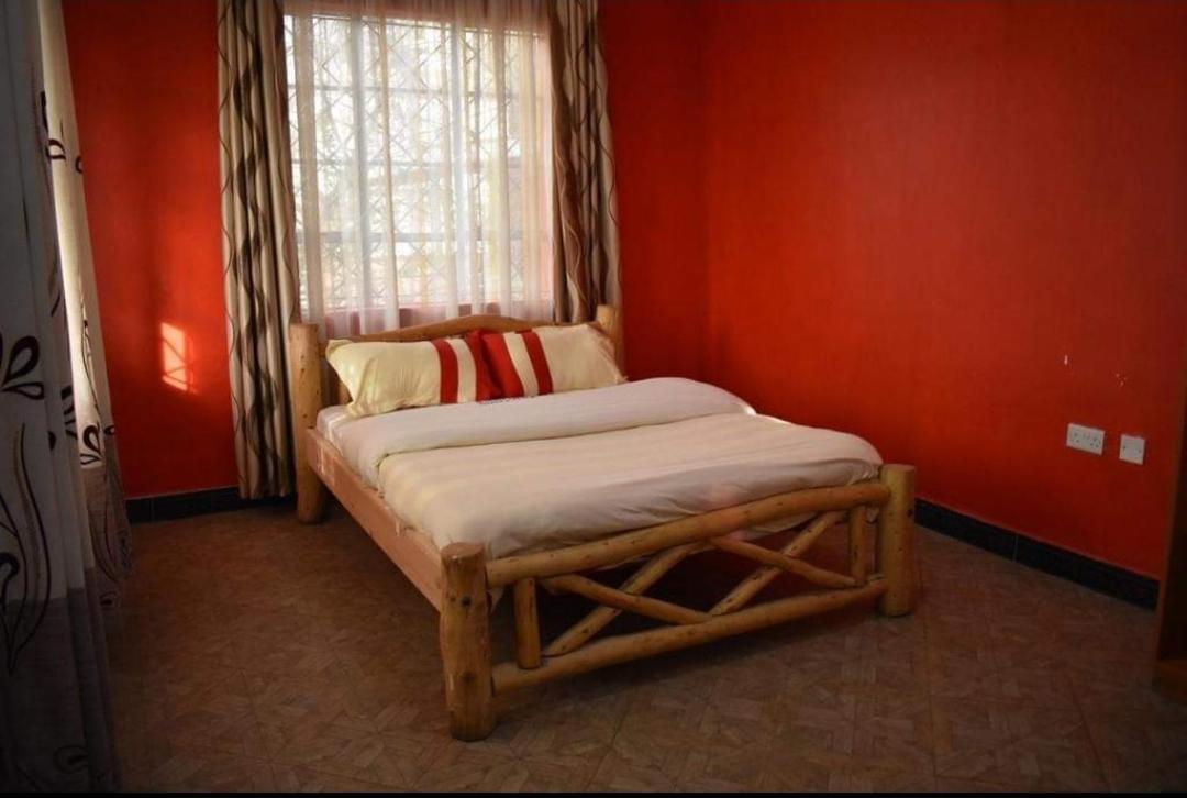 Buens Lugar Hotel Nanyuki Bagian luar foto